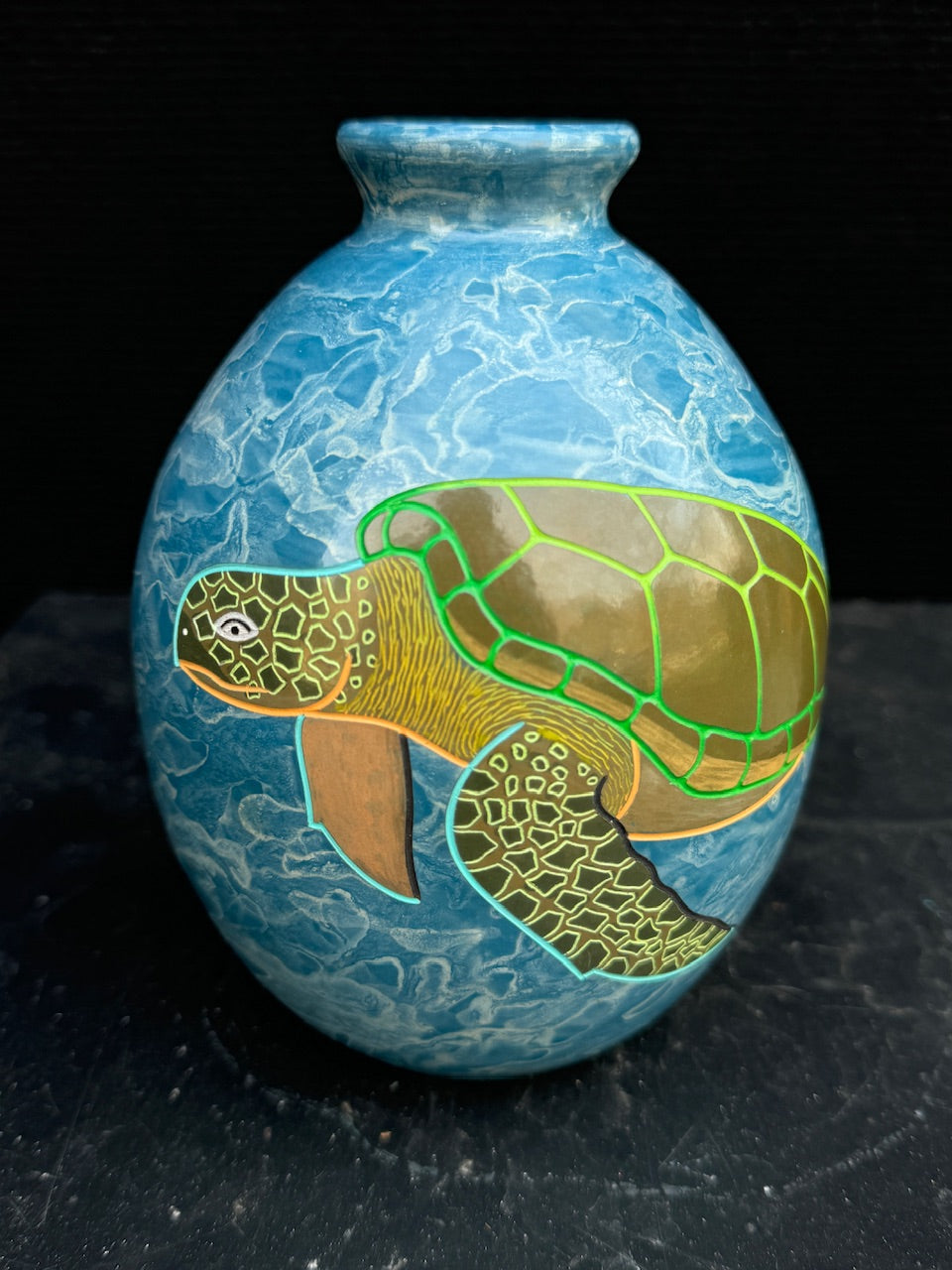 Medium Single Turtle Vessel - IV